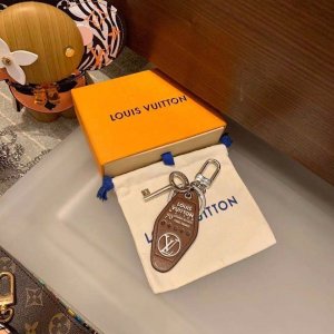 (ルイヴィトン) ルイ・ヴィトン キーリング LOUIS VUITTON ヴィトン キーホルダー LV ポルト クレ・ドラゴンヌ モノグラム 送料無料[#keykey0414]