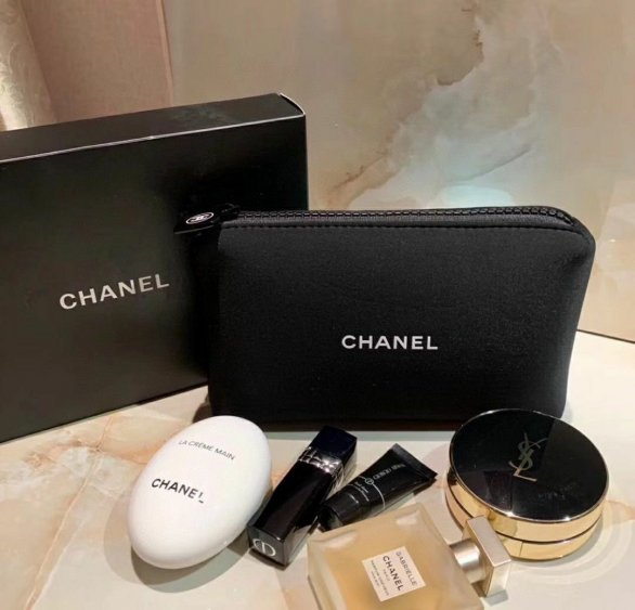 人気 ブランド CHANEL / シャネル 財布 全国一律送料無料[wallet0414018]